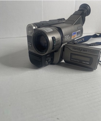 Sony CCD-TRV36 Video Hi8 Handycam Camcorder (NOT Tested) Camera