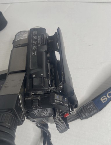 Sony CCD-TRV36 Video Hi8 Handycam Camcorder (NOT Tested) Camera - photo 3