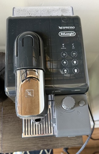 Nespresso EN560B Lattissima Touch Espresso Machine - photo 2