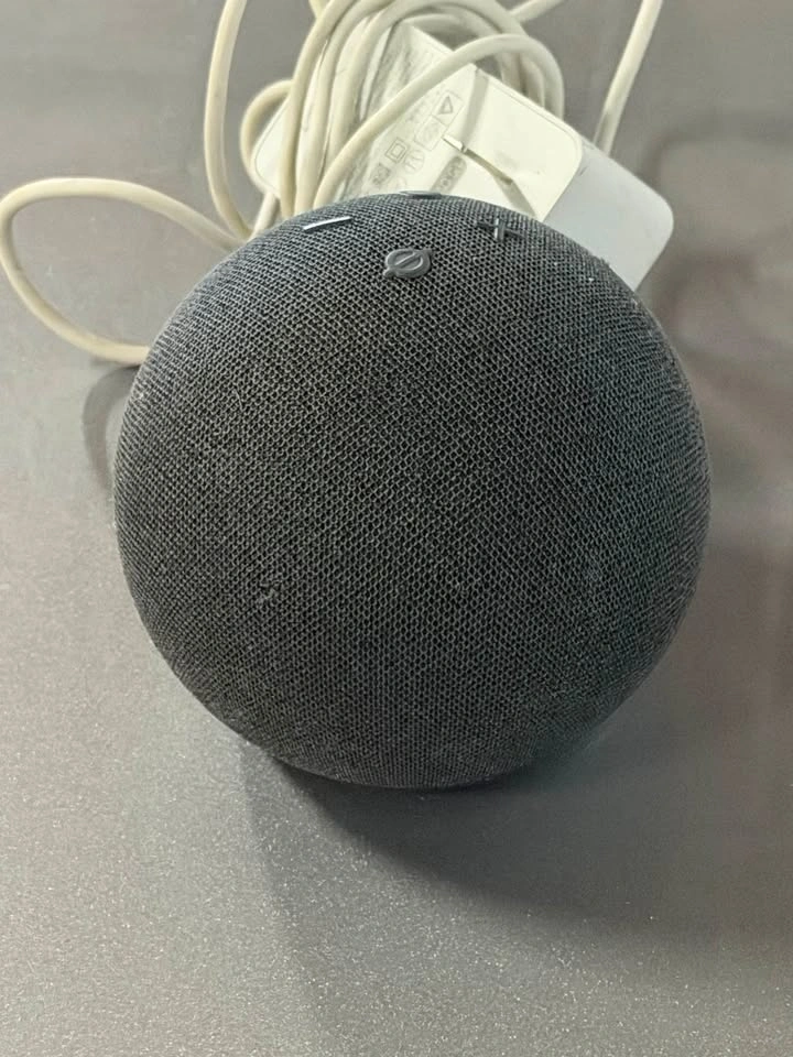 Amazon Echo Dot (3rd Gen) Smart Speaker - photo 3
