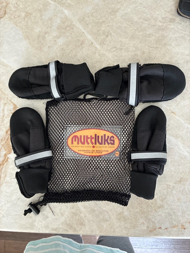 mutt luks fleece lined dog boots