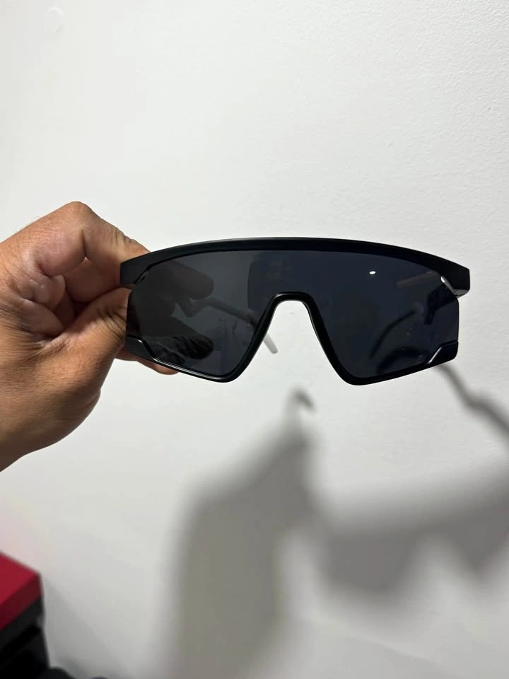 Oakley sunglasses