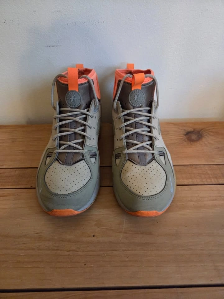 Nike ACG Air Mowabb Sneakers - Men's 9 - photo 3