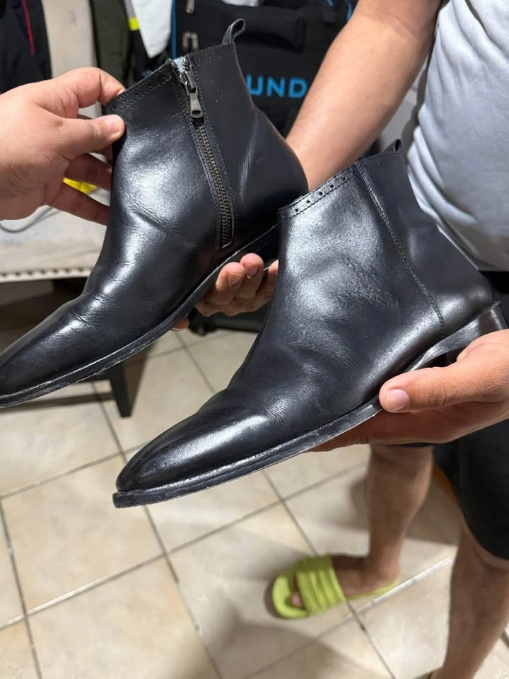 Black formal shoes - photo 2
