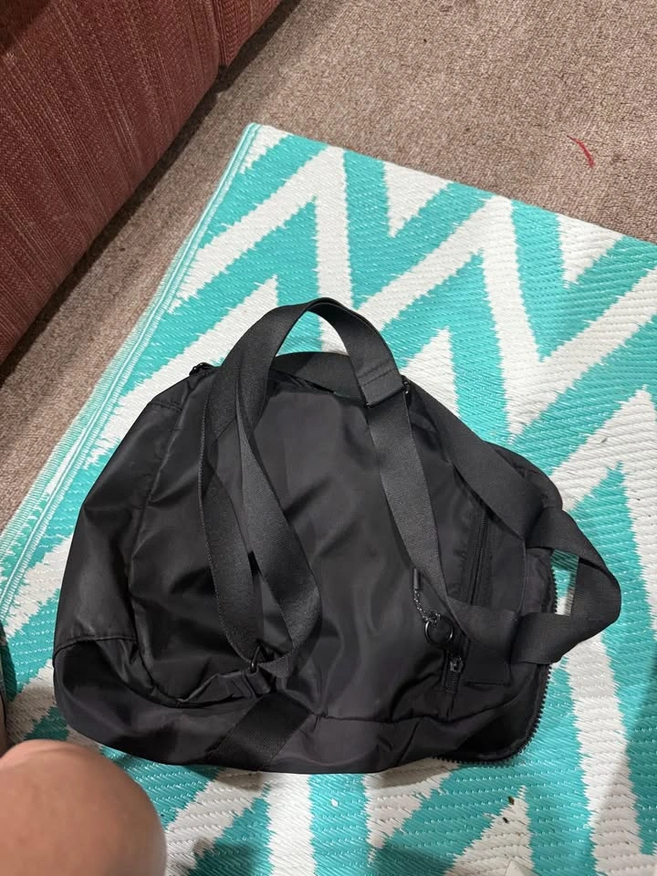 Small black bag or backpack - photo 2
