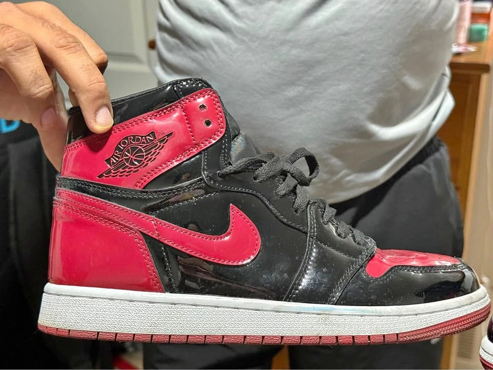 Nike red and black shoes