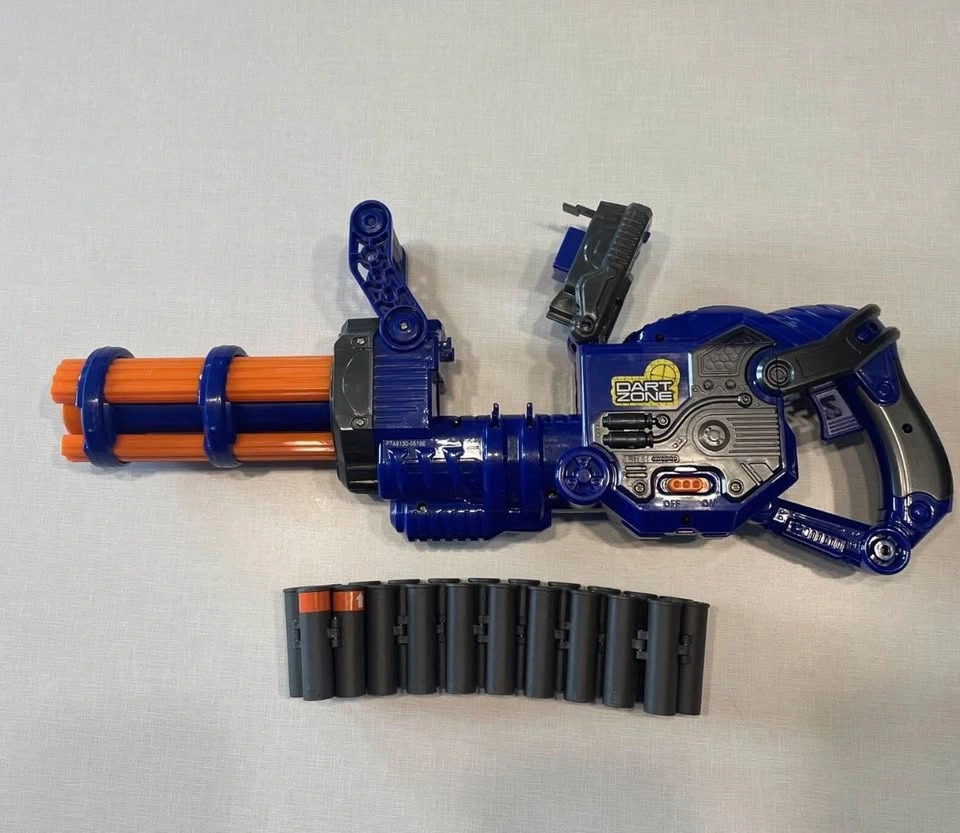Dart Zone V-Twin Motorized Gatling Dart Blaster - photo 2
