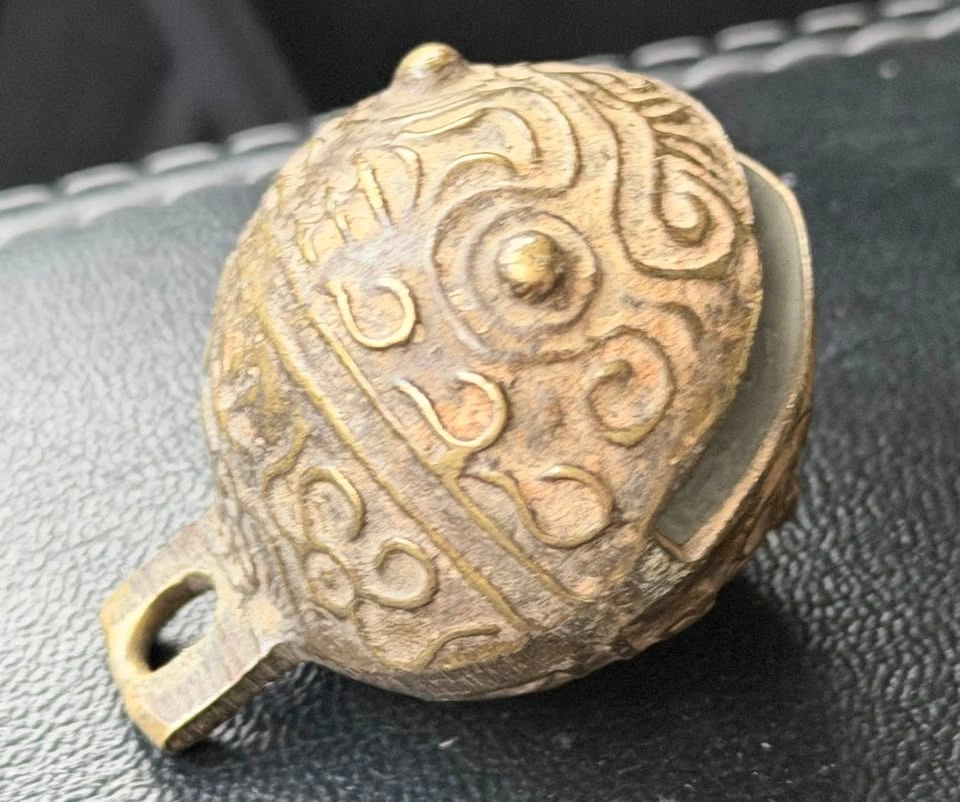 1800’s Antique Pure Copper Tiger Head Bell - photo 4