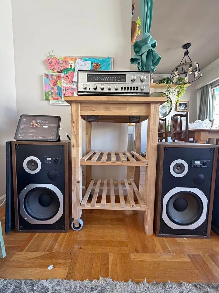 Vintage Pioneer SX-1500T Receiver & Sansui S-30C Speakers