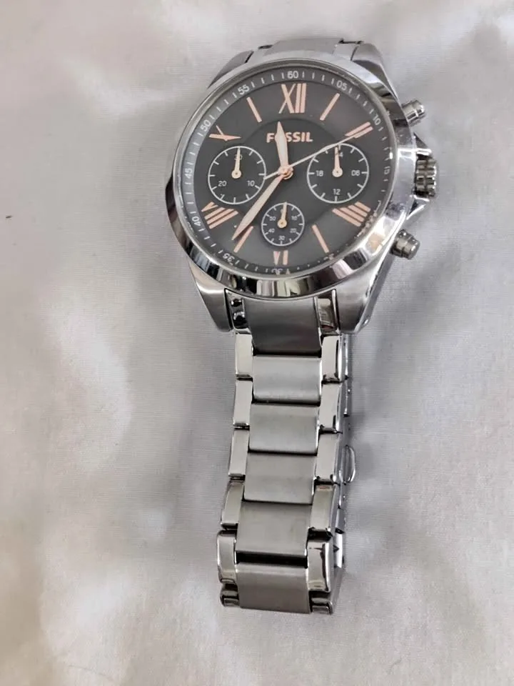Fossil Women's Watch BQ3056 - Authentic, Used thumbnail