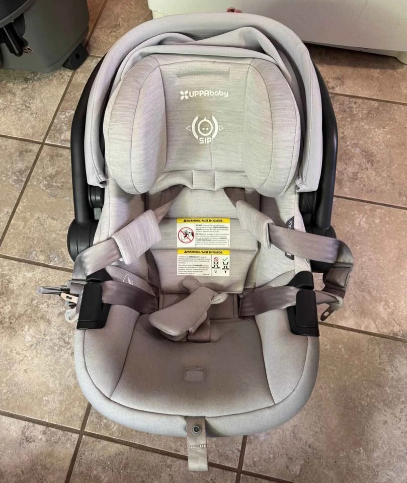 UPPAbaby Mesa Max Infant Car Seat + Base – Expiry 2030 - photo 2