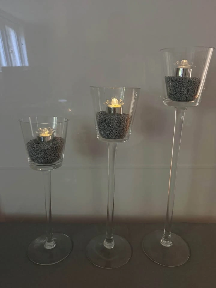 Set of 3 Glass Stemmed Candle Holders - photo 4