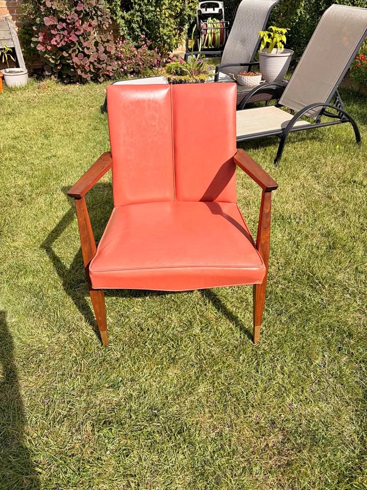 Mid-Century Modern Sculptural Accent Armchair – Refinished Walnu