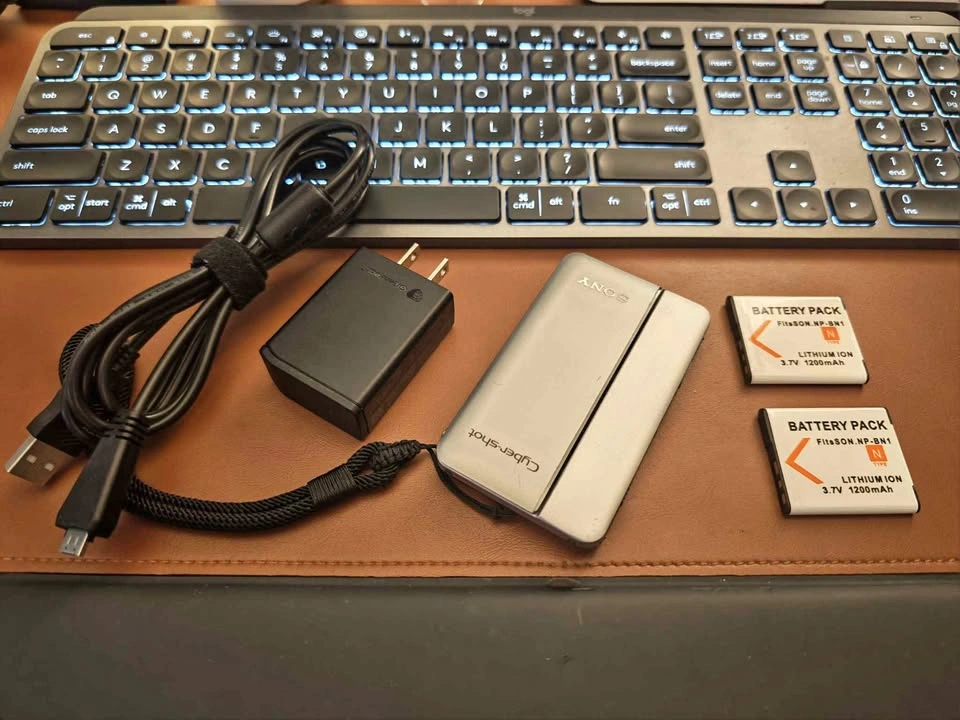 Sony Cyber-Shot TX-66 Ultra Compact Digital Camera