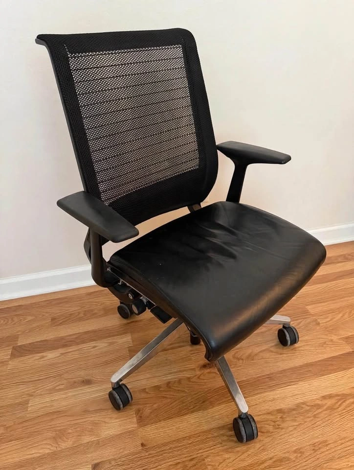 Steelcase Think V1 - Genuine Leather - 90% OFF - Home Stored - photo 3