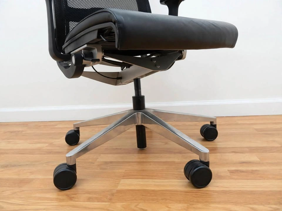 Steelcase Think V1 - Genuine Leather - 90% OFF - Home Stored - photo 5