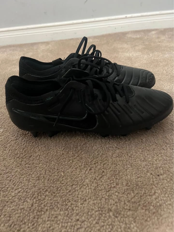 Nike Tiempo Elites - photo 2