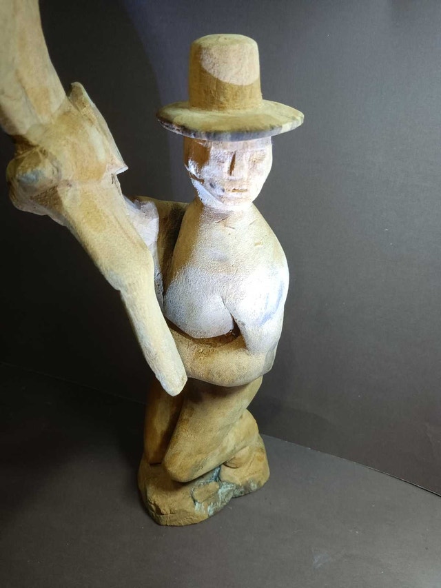 Navajo Wood Carving by L.T. Shepard - photo 2