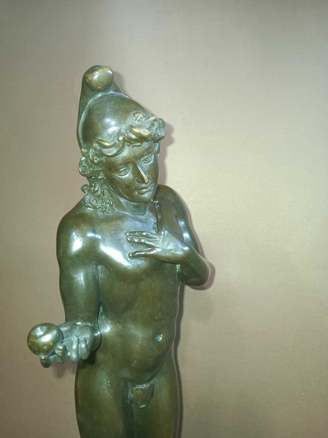 Bronze Statue of Paris - photo 3