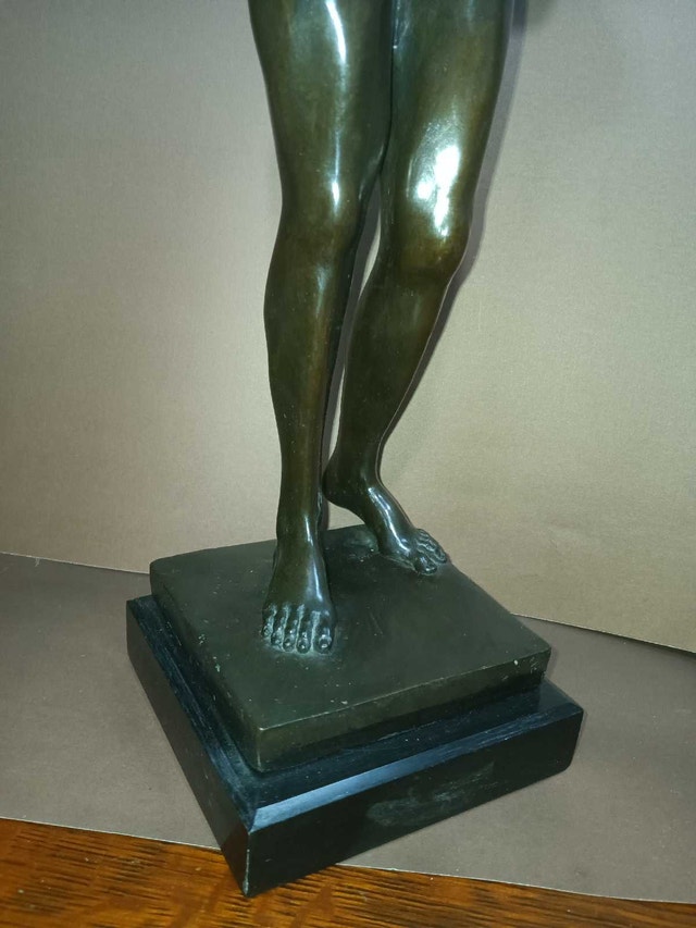 Bronze Statue of Paris - photo 4