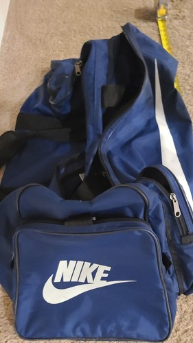 Nike Duffel Bag Large Navy Gym Style Handles Zipper Shoe Compart - photo 2