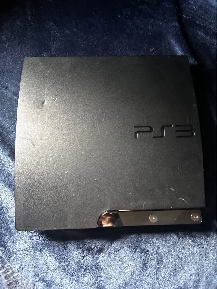 PS3 slim (read description) - photo 2