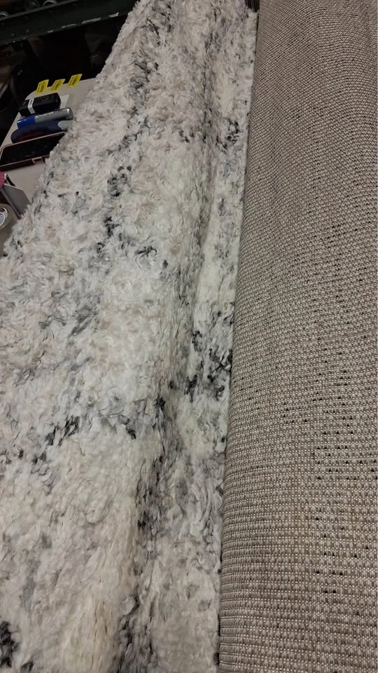 SAFAVIEH Fontana Shag Area Rug – 5’3” x 7’6” – Grey/Ivory - photo 3