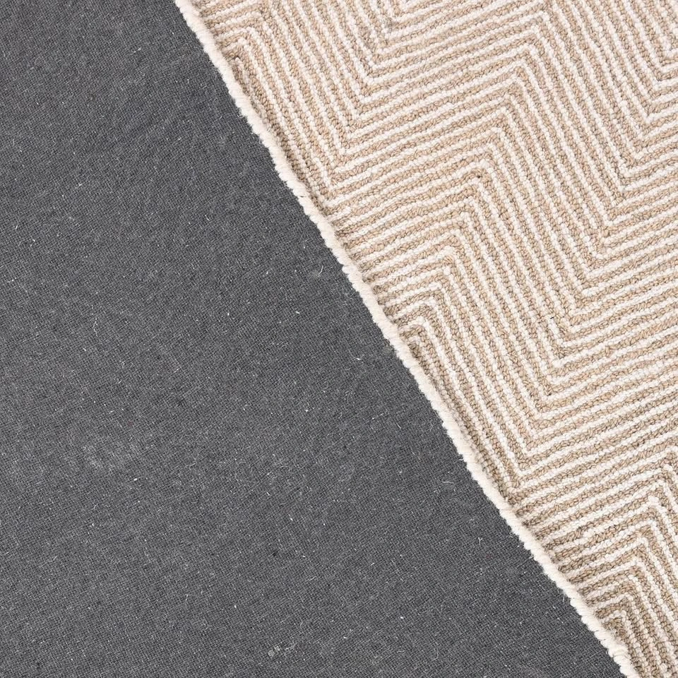 Handcrafted 100% Wool Herringbone Area Rug – 8’ x 10’ – Sand Bei - photo 3