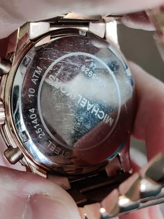 Michael Kors Women's Cooper Watch MK5928 - Rose Gold image indicator(4)