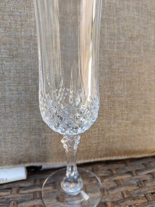 Cristal D'Arques Champagne Flutes - Set of 12 image indicator(3)