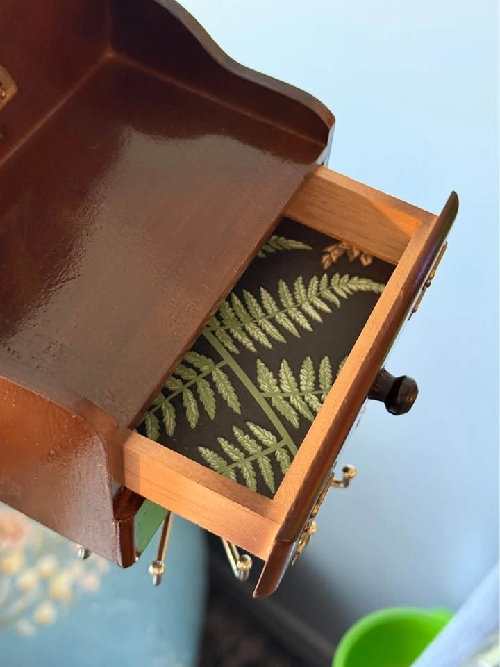 Wooden Musical Necklace/Tie Rack - photo 3