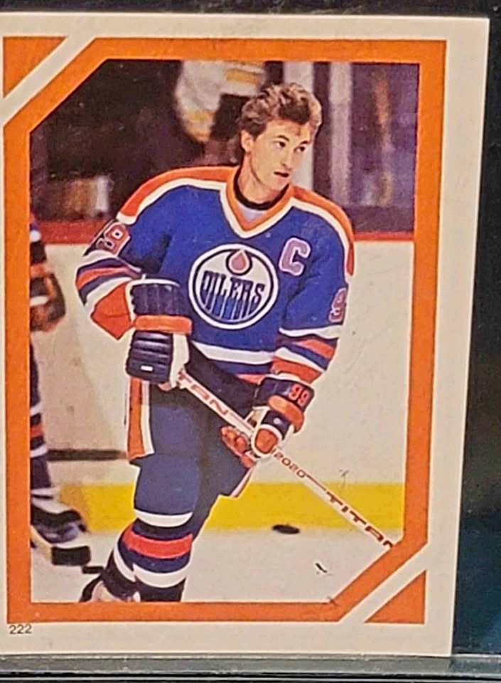 1985 O-Pee-Chee Wayne Gretzky Sticker #222