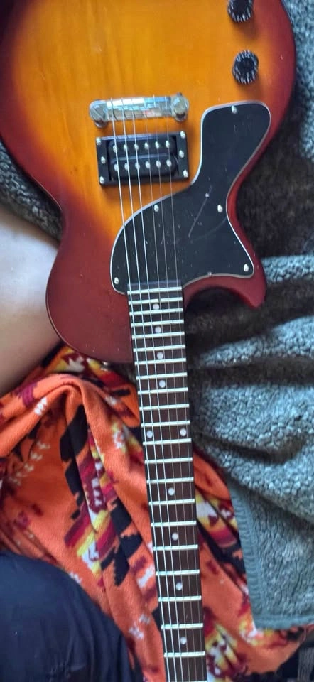 Talent by Gibson Les Paul