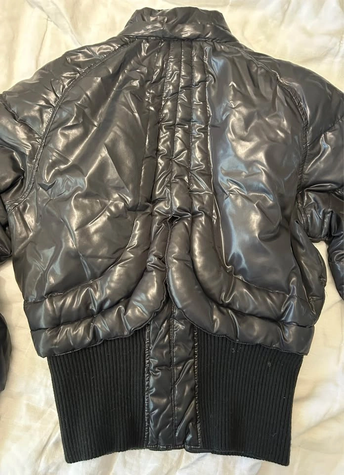 BEBE Y2K cropped bomber - photo 4