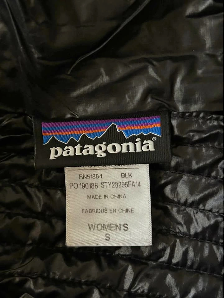 Patagonia women’s compact jacket