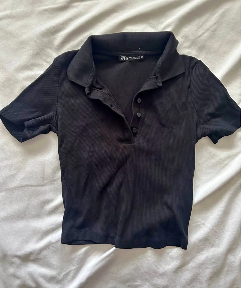 Zara cropped golf shirt black