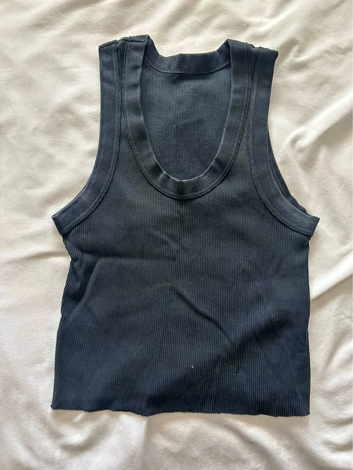 Brandy Melville tank