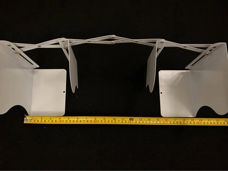 Expandable book holder - photo 2