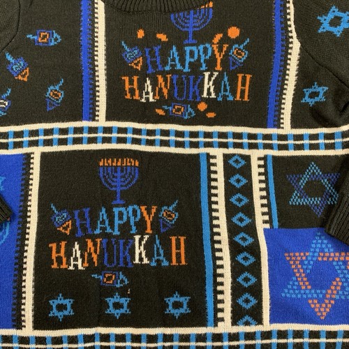 Faith & Zoe Hanukkah Sweater Large Crewneck AOP Patchwork - photo 5