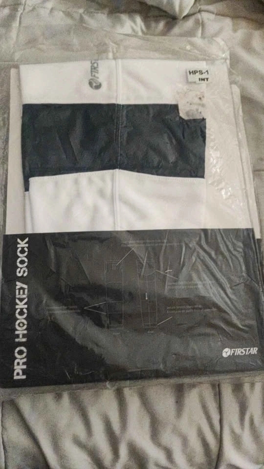 Firstar Pro Hockey Sock Intermediate Lot - photo 3