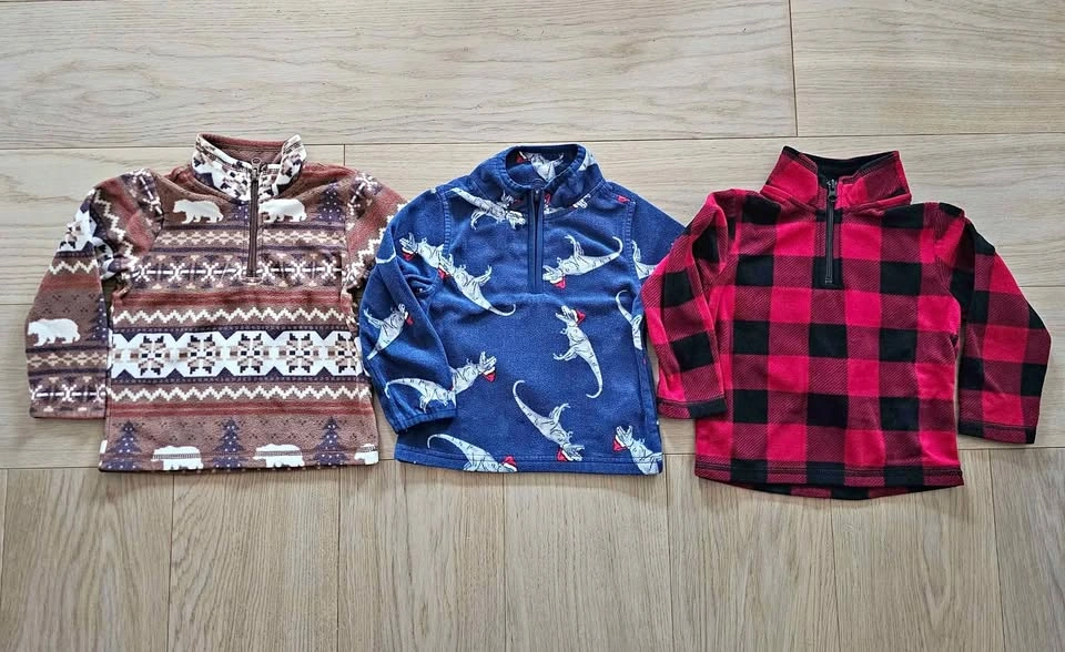 2T Oshkosh and Children's Place fleece sweaters