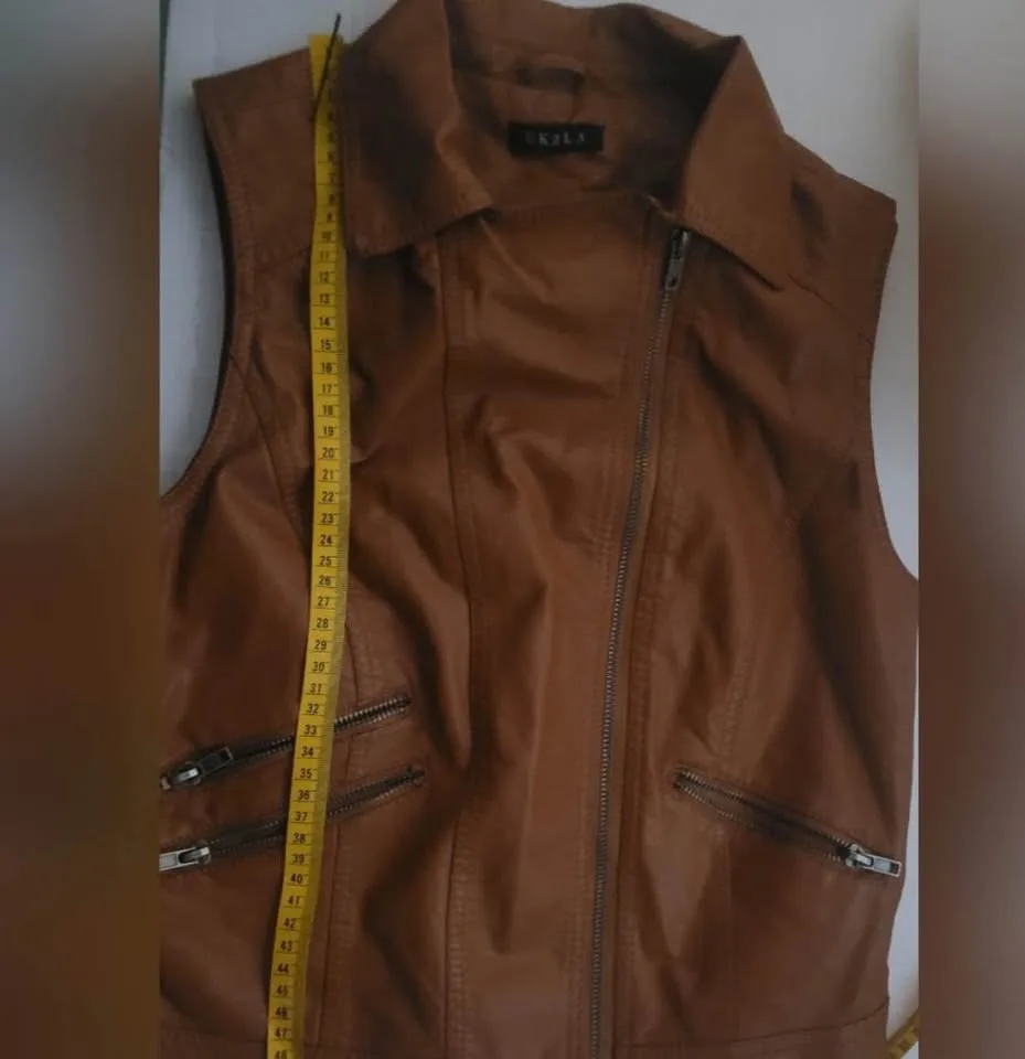 UK2LA Brown Leather Vest Classic Sleeveless Design image indicator(8)