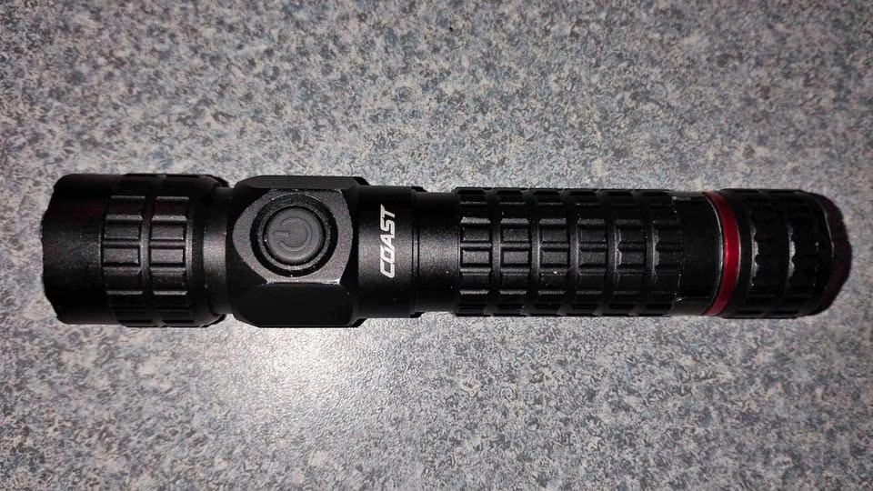 COAST LED Flashlight