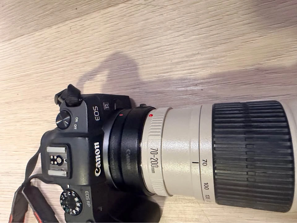 Canon EOS RP Full Frame + 70-200mm F/4L Lens + EF-R Adapter - photo 2