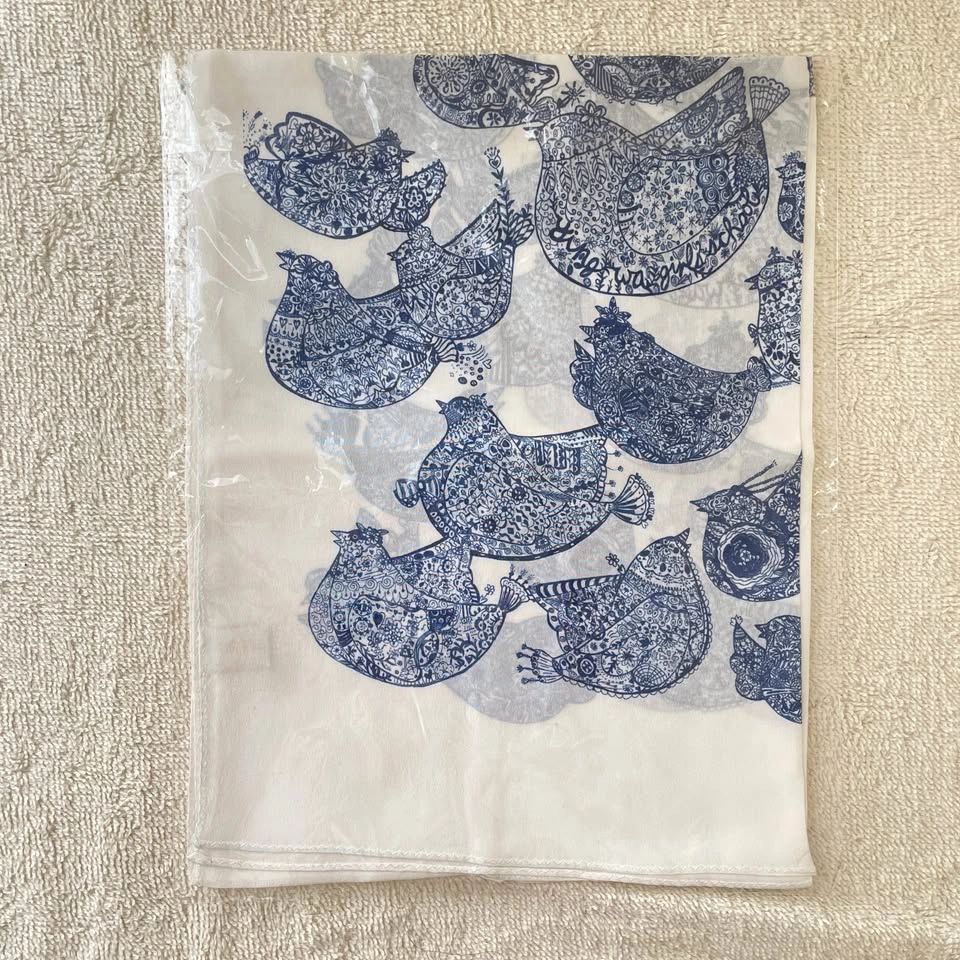 Blue Bird 100% Silk Scarf - photo 2