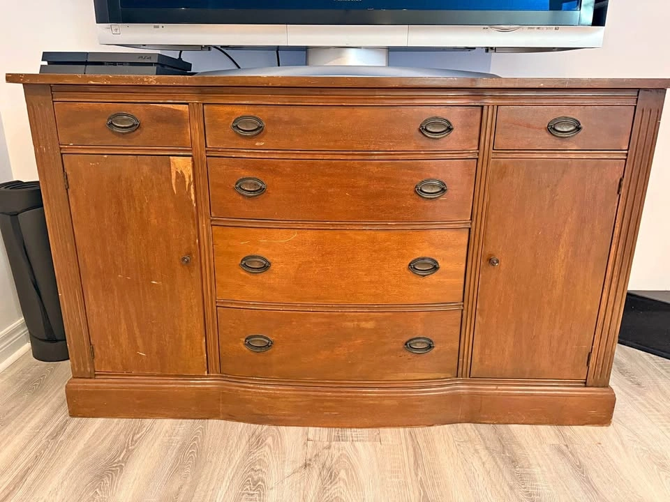Old Wooded Dresser