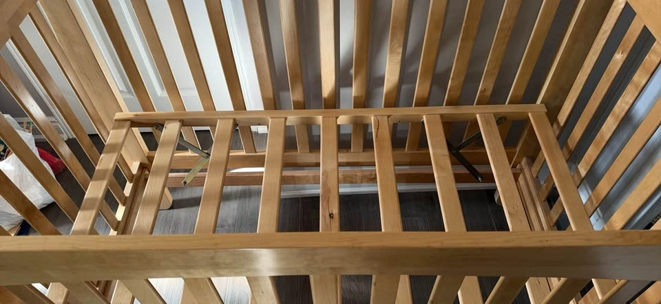 Wooden Baby Crib - photo 3