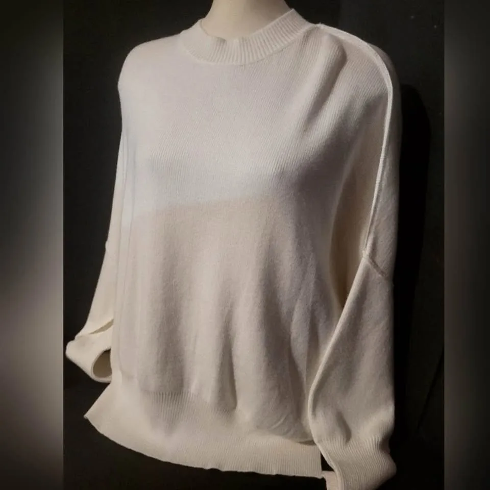 New Viscose mix Oversize Dex Cream Women's Sweater Size M image indicator(5)