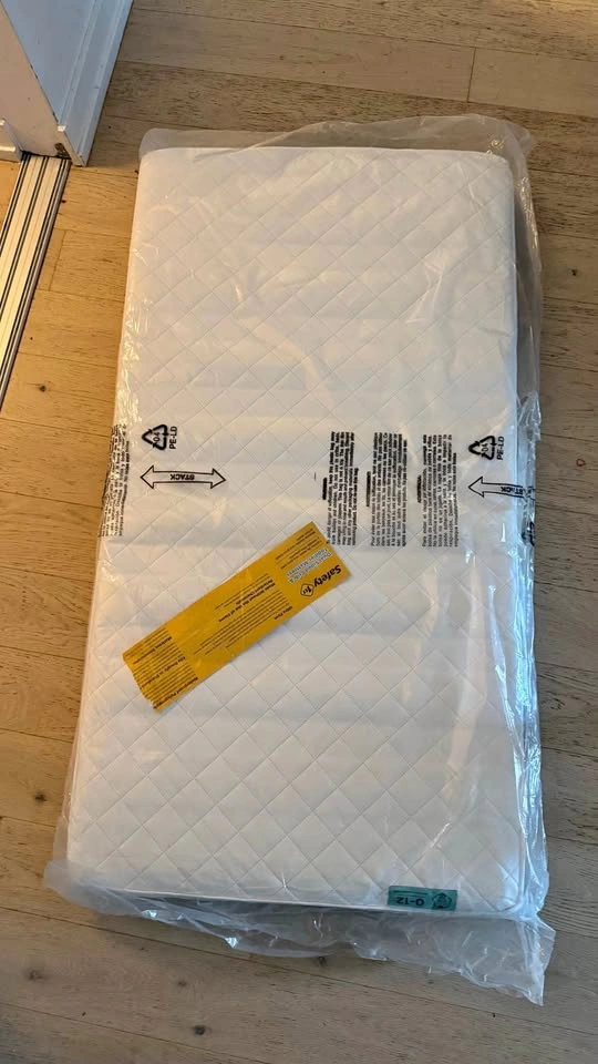NEW Safety 1st Dual-Sided Crib & Toddler Mattress
