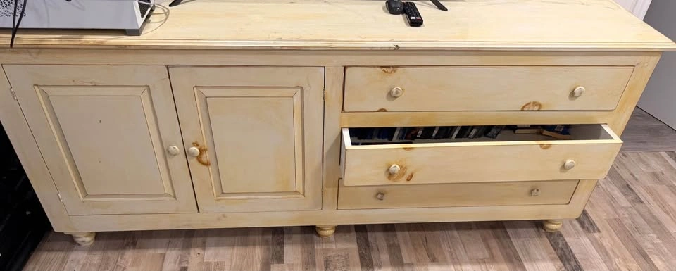 Large white antique dresser - photo 2